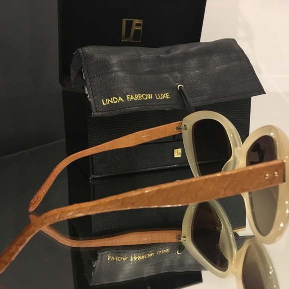 Linda Farrow LUXE beige acrylic with snakeskin sunglasses - Picture 2 of 7